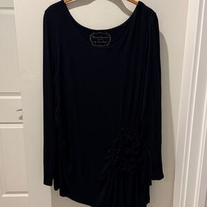 Peruvian Connection Black Asymmetrical Top with gathering size Extra Large